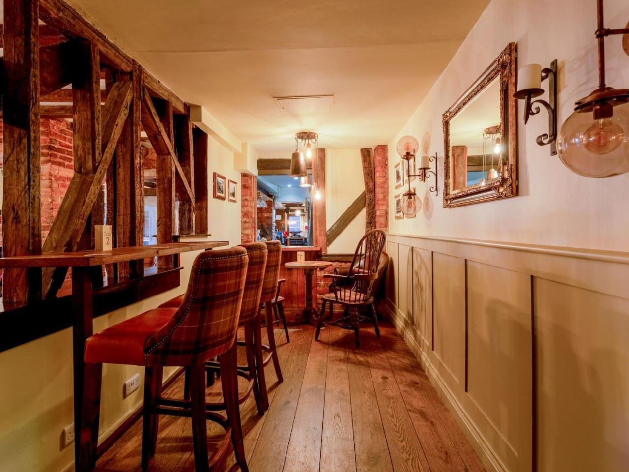 The Bell Hotel Clare Exterior foto